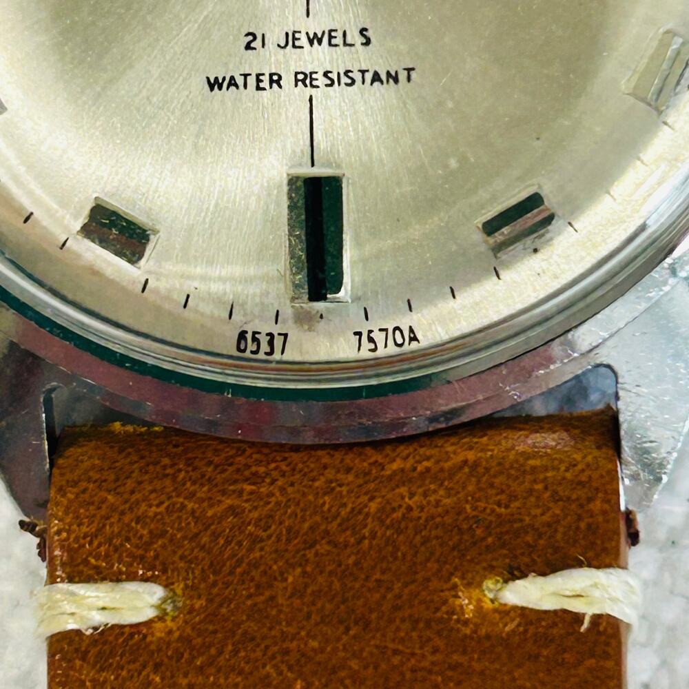 Timex 21 Jewel 34mm Mens Watch 1970 Manual Wind Runs Great - Picture 3 of 12